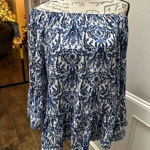 ABELINE Blue and White Patterned ladies top